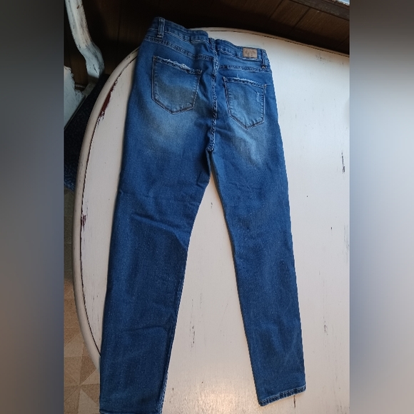 EUC Denim Blvd Los Angeles size 7 jeans - Picture 2 of 4